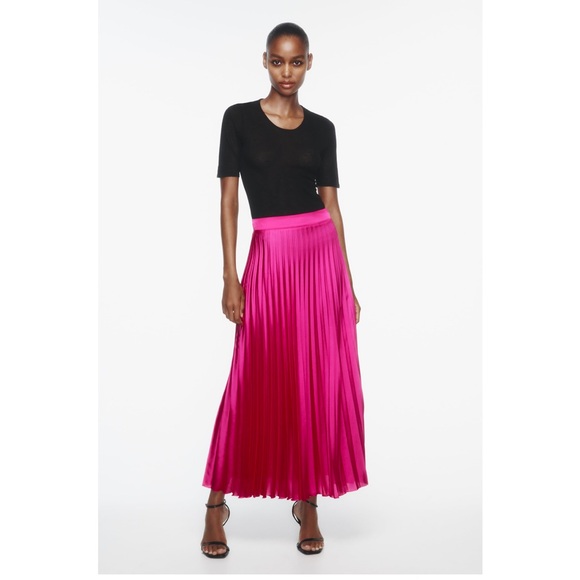 hot zara satin effect pleated skirt